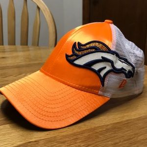 Bronco hat